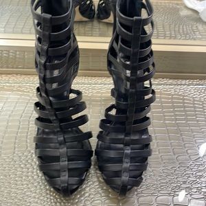 Woman shoes